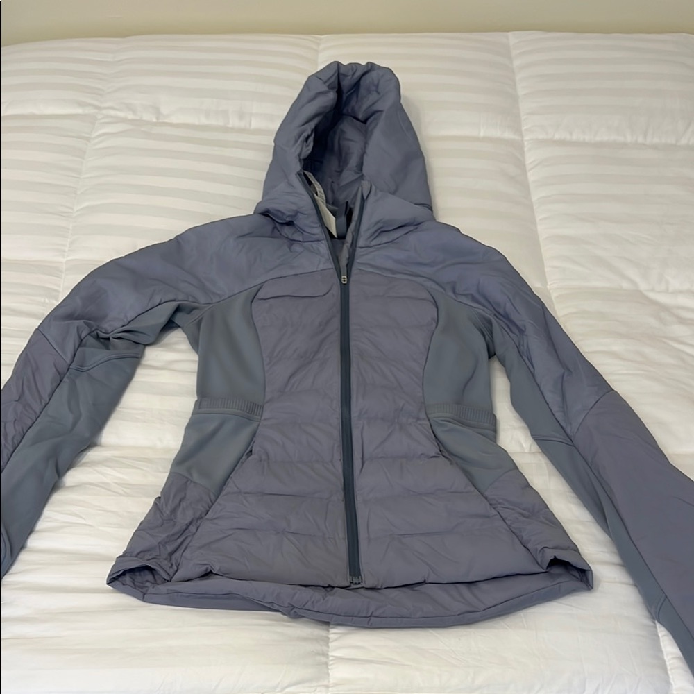 Lululemon Hooded Quilted Puffer Jacket in Dusty Blue
